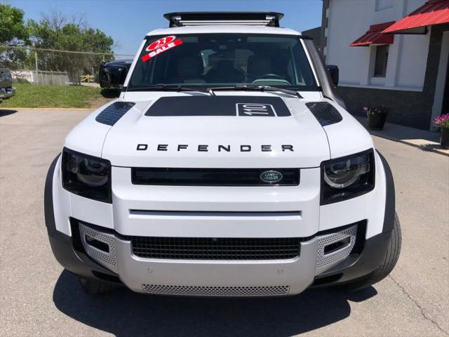 2023 Land Rover Defender 110 SE