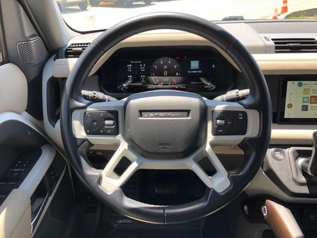 2023 Land Rover Defender 110 SE