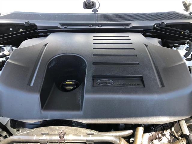 2023 Land Rover Defender 110 SE