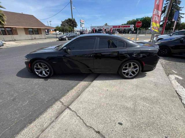 2017 Dodge Charger R/T RWD