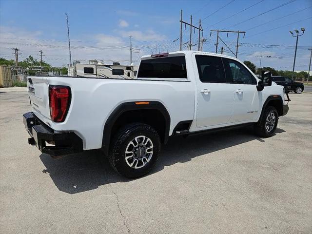 2023 GMC Sierra 2500HD 4WD Crew Cab Standard Bed AT4
