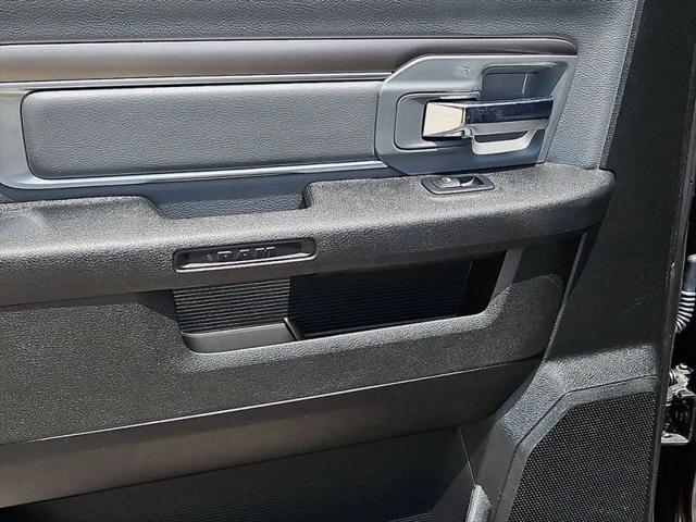 2023 Ram 1500 Classic SLT Crew Cab 4x4 5'7" Box