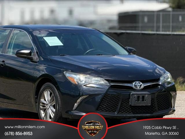 2016 Toyota Camry SE