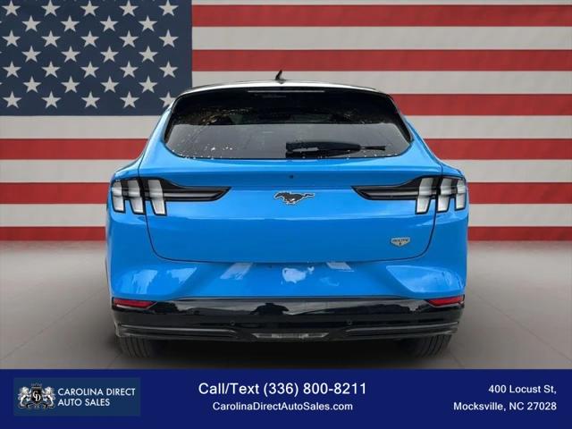 2022 Ford Mustang Mach-E California Route 1