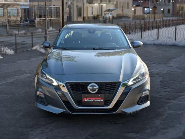 2022 Nissan Altima SV FWD