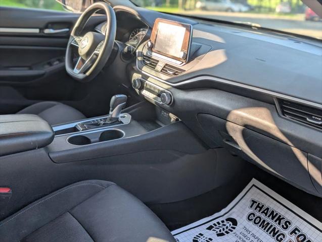 2022 Nissan Altima SV FWD