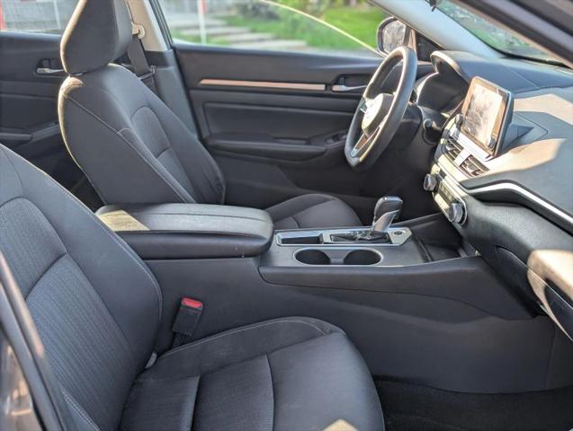 2022 Nissan Altima SV FWD