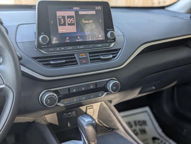 2022 Nissan Altima SV FWD