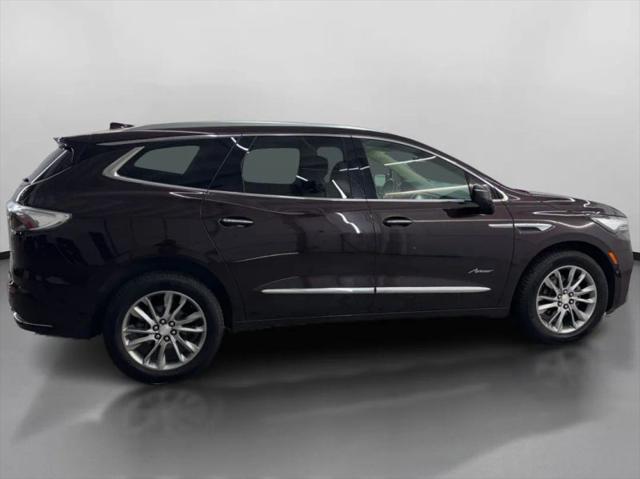 2022 Buick Enclave AWD Avenir
