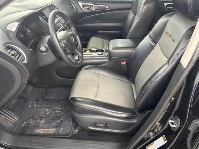 2019 Nissan Pathfinder SV