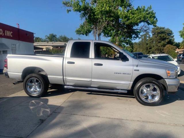 2007 Dodge Ram 1500 SLT/TRX4 Off Road/Sport