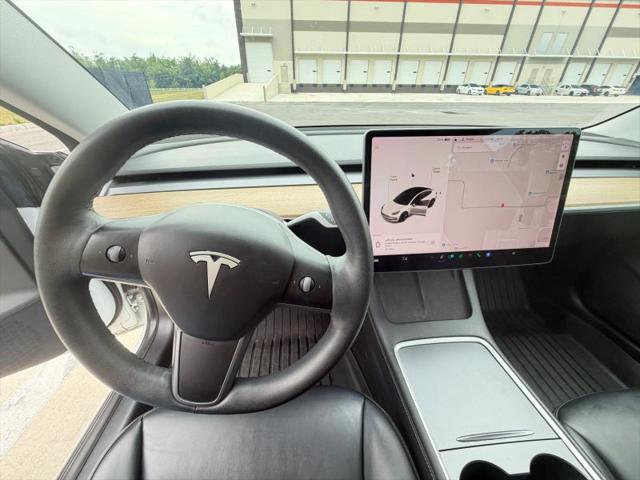 2021 Tesla Model 3 Standard Range Plus Rear-Wheel Drive