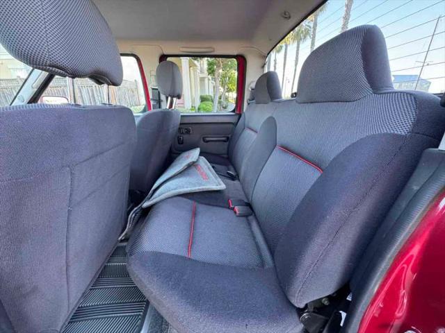 2002 Nissan Frontier SC-V6