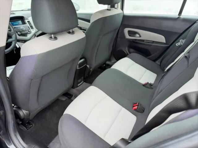 2012 Chevrolet Cruze LS