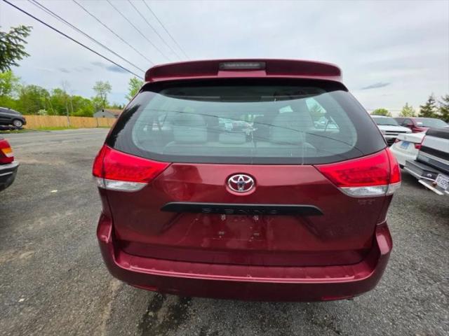2013 Toyota Sienna L V6 7 Passenger