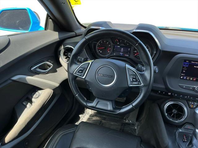 2022 Chevrolet Camaro RWD Coupe 2LT