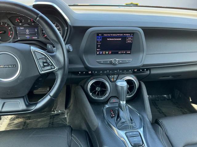 2022 Chevrolet Camaro RWD Coupe 2LT