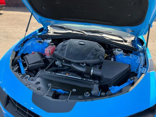 2022 Chevrolet Camaro RWD Coupe 2LT