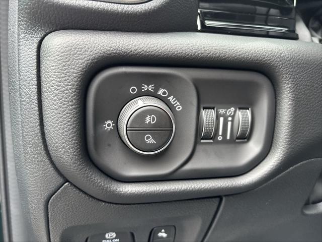 2026 Ram 1500 Laramie Crew Cab 4x4 5'7" Box