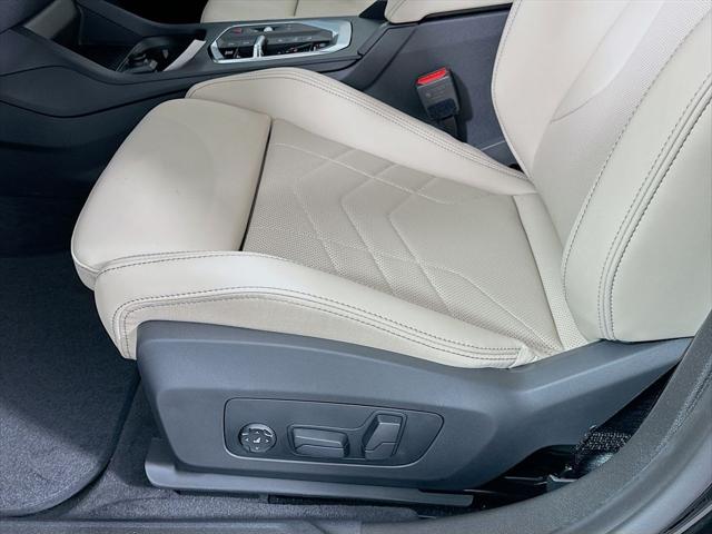 2026 BMW Coupe xDrive
