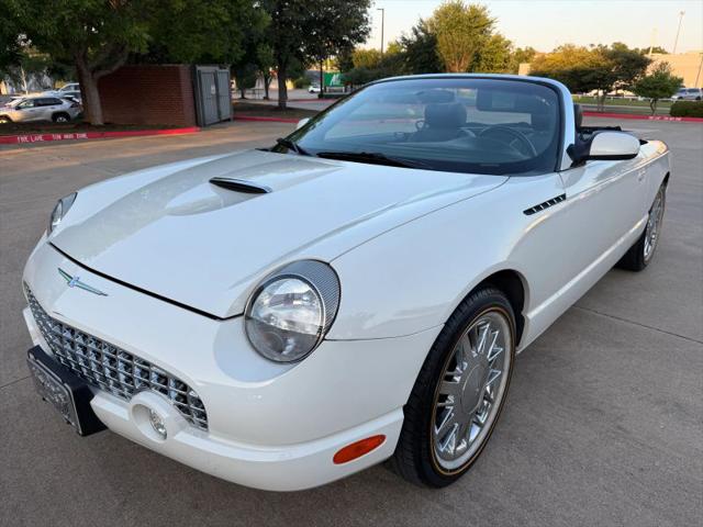 2002 Ford Thunderbird Base