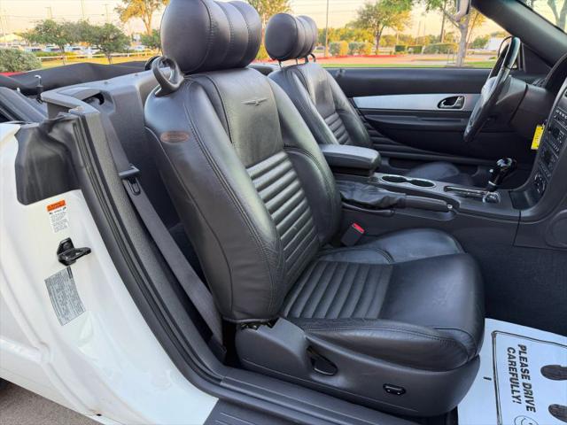 2002 Ford Thunderbird Base