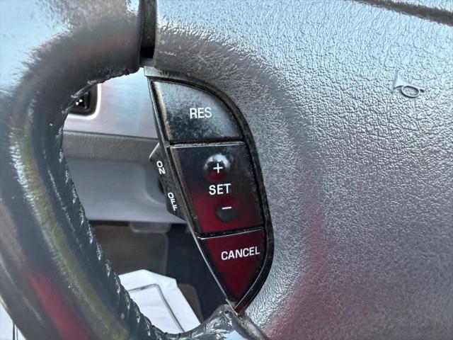 2002 Ford Thunderbird Base