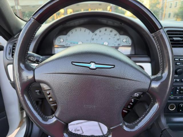 2002 Ford Thunderbird Base