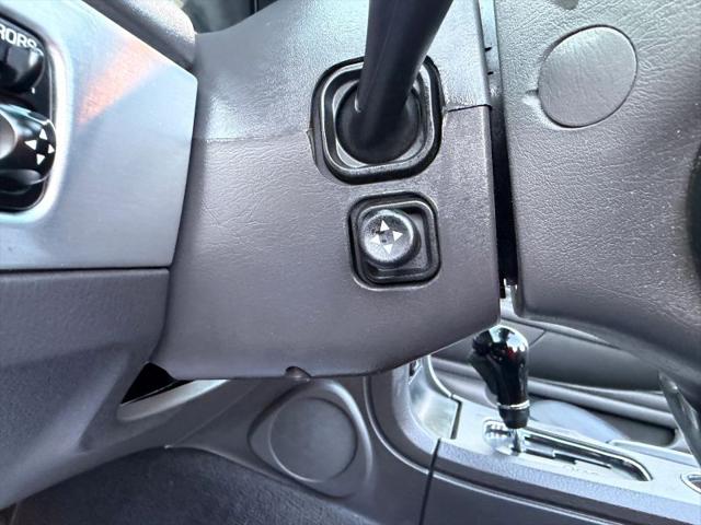 2002 Ford Thunderbird Base