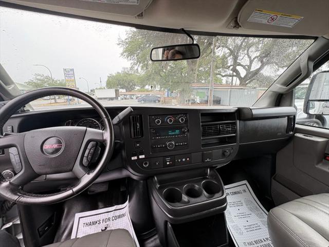 2023 GMC Savana Cutaway Work Van