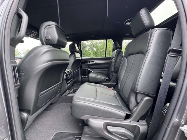2026 Jeep Grand Wagoneer Limited Altitude 4x4