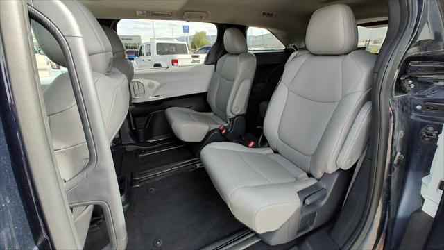 2025 Toyota Sienna XLE 8 Passenger