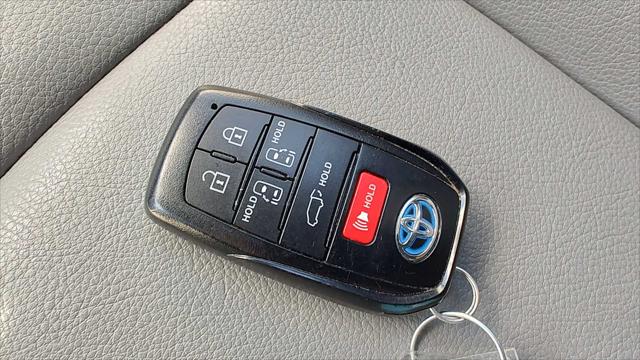 2025 Toyota Sienna XLE 8 Passenger