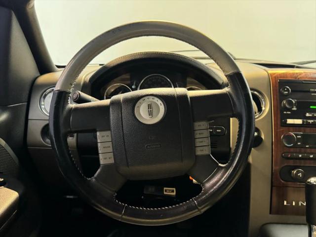 2006 Lincoln Mark LT Base