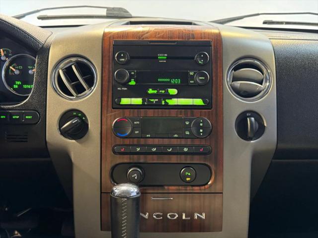 2006 Lincoln Mark LT Base