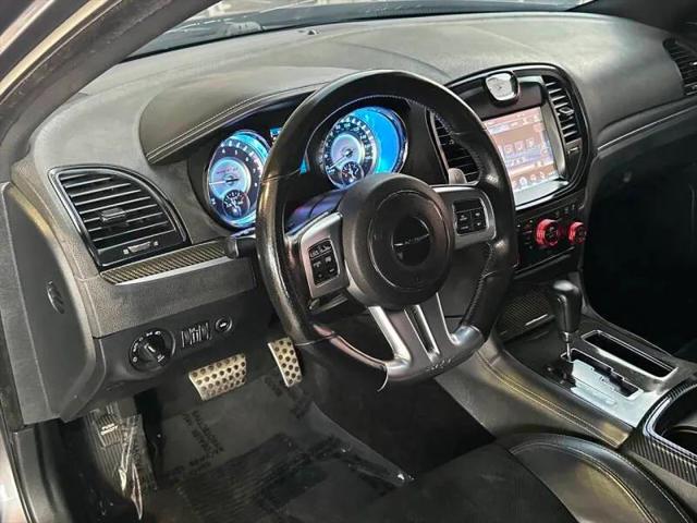 2014 Chrysler 300 SRT8