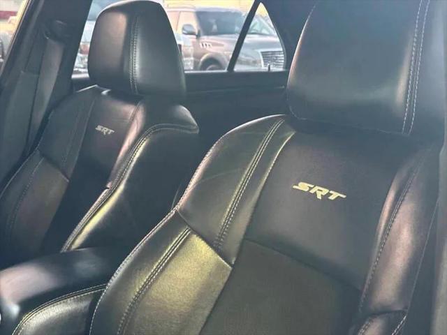 2014 Chrysler 300 SRT8
