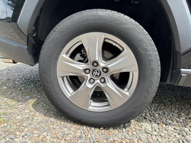 2022 Toyota RAV4 Hybrid LE