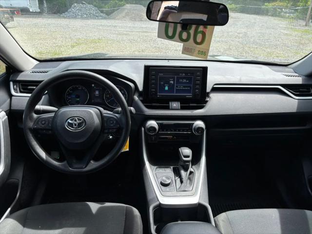 2022 Toyota RAV4 Hybrid LE