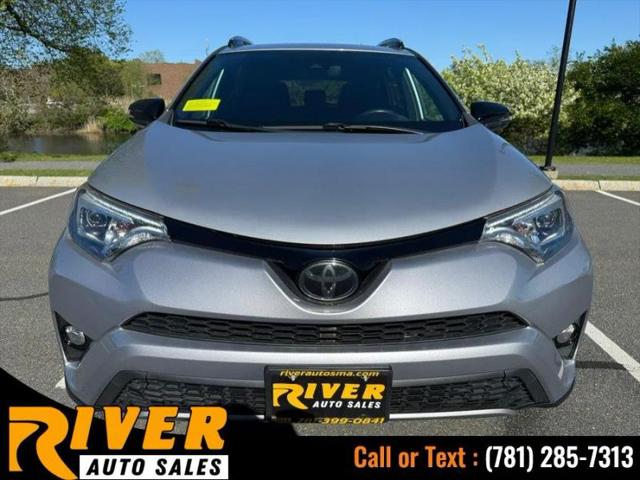 2017 Toyota RAV4 SE