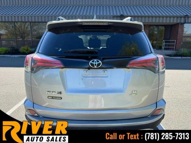 2017 Toyota RAV4 SE