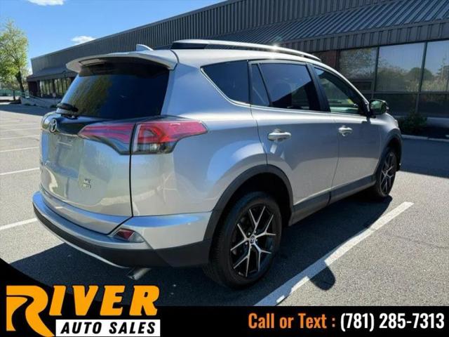 2017 Toyota RAV4 SE