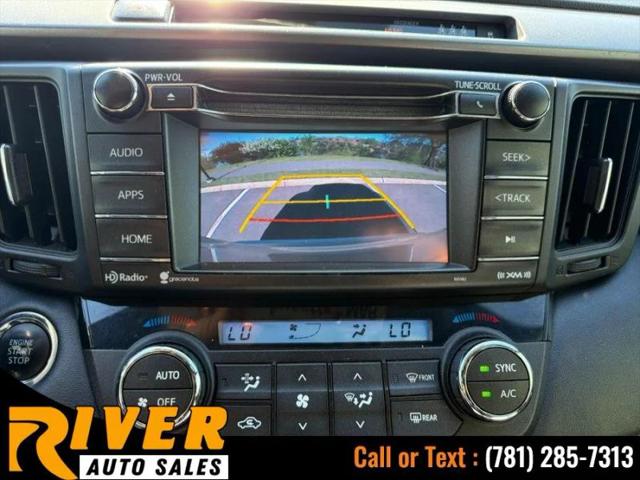 2017 Toyota RAV4 SE