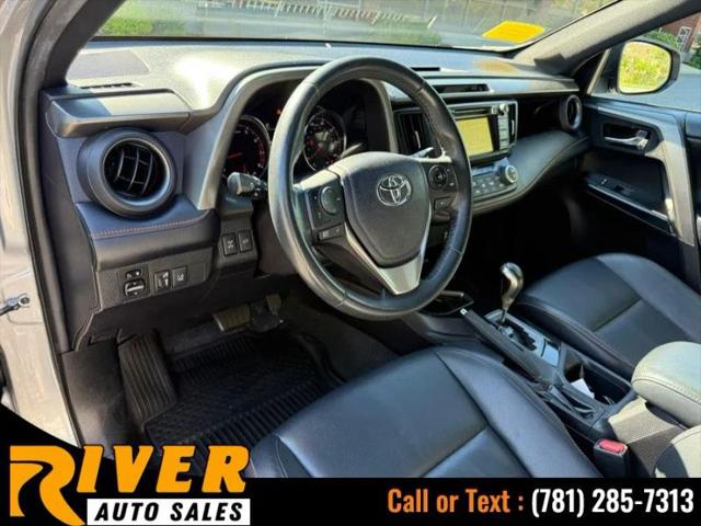 2017 Toyota RAV4 SE