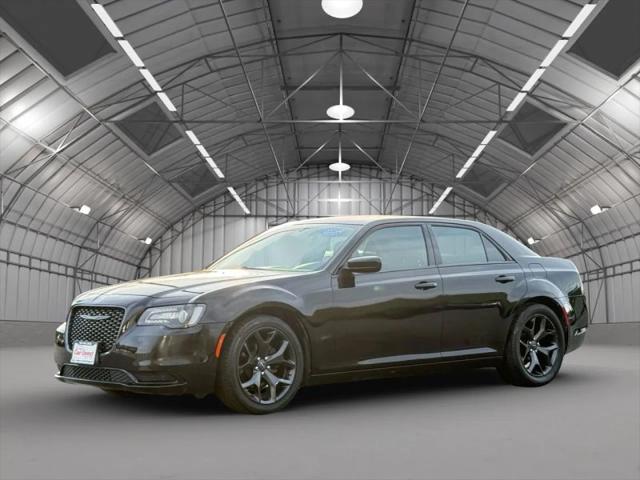 2021 Chrysler 300 Touring