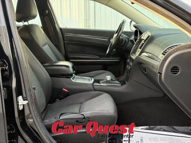 2021 Chrysler 300 Touring