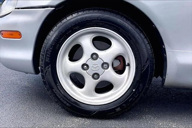 1999 Mazda MX-5 Base