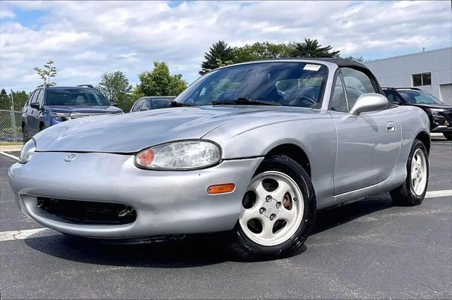 1999 Mazda MX-5 Base