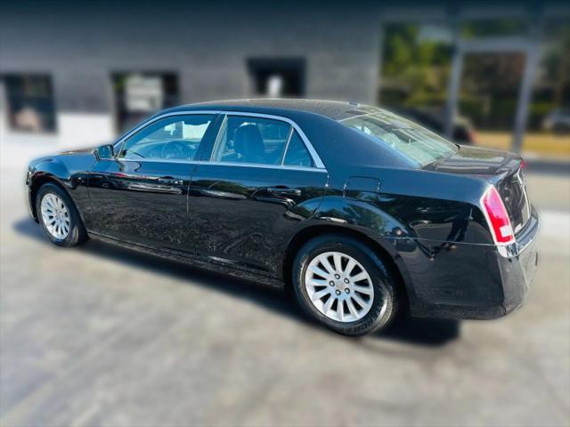 2014 Chrysler 300 300