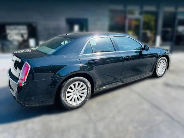 2014 Chrysler 300 300